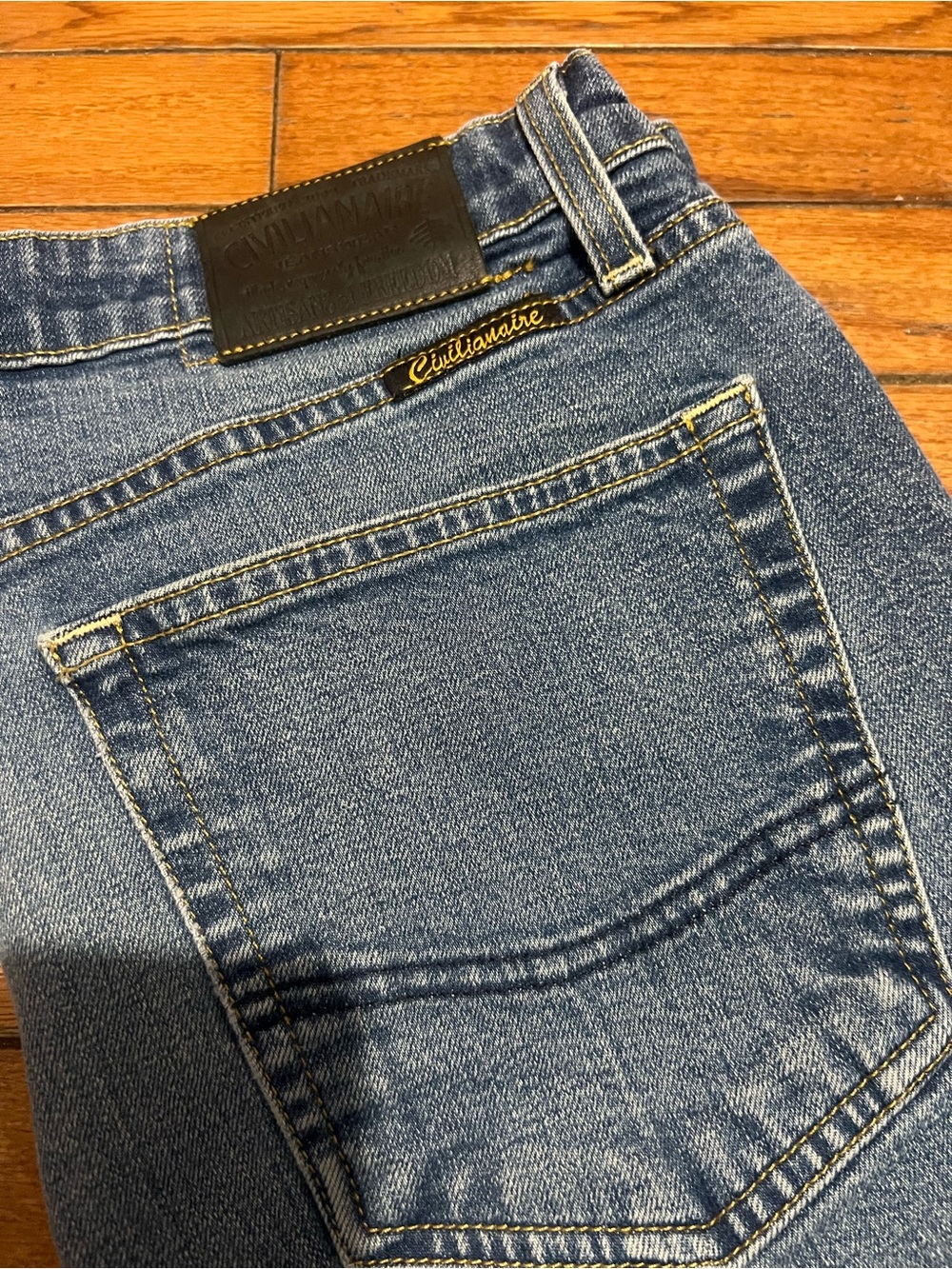 Civilianaire Walker Jeans Mens 34x32 Medium Wash Denim Allen Edmonds USA
